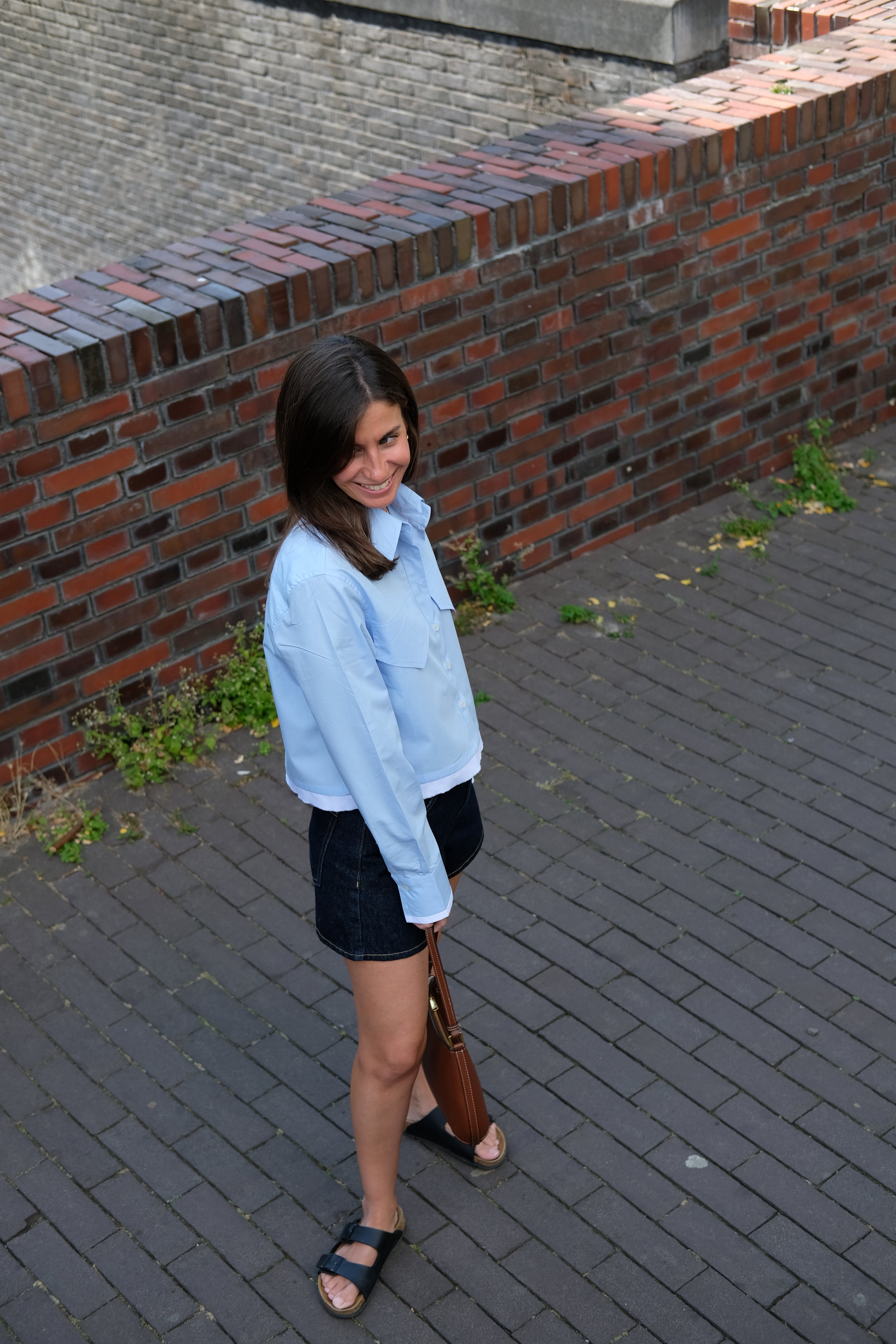 Blue white hem shirt