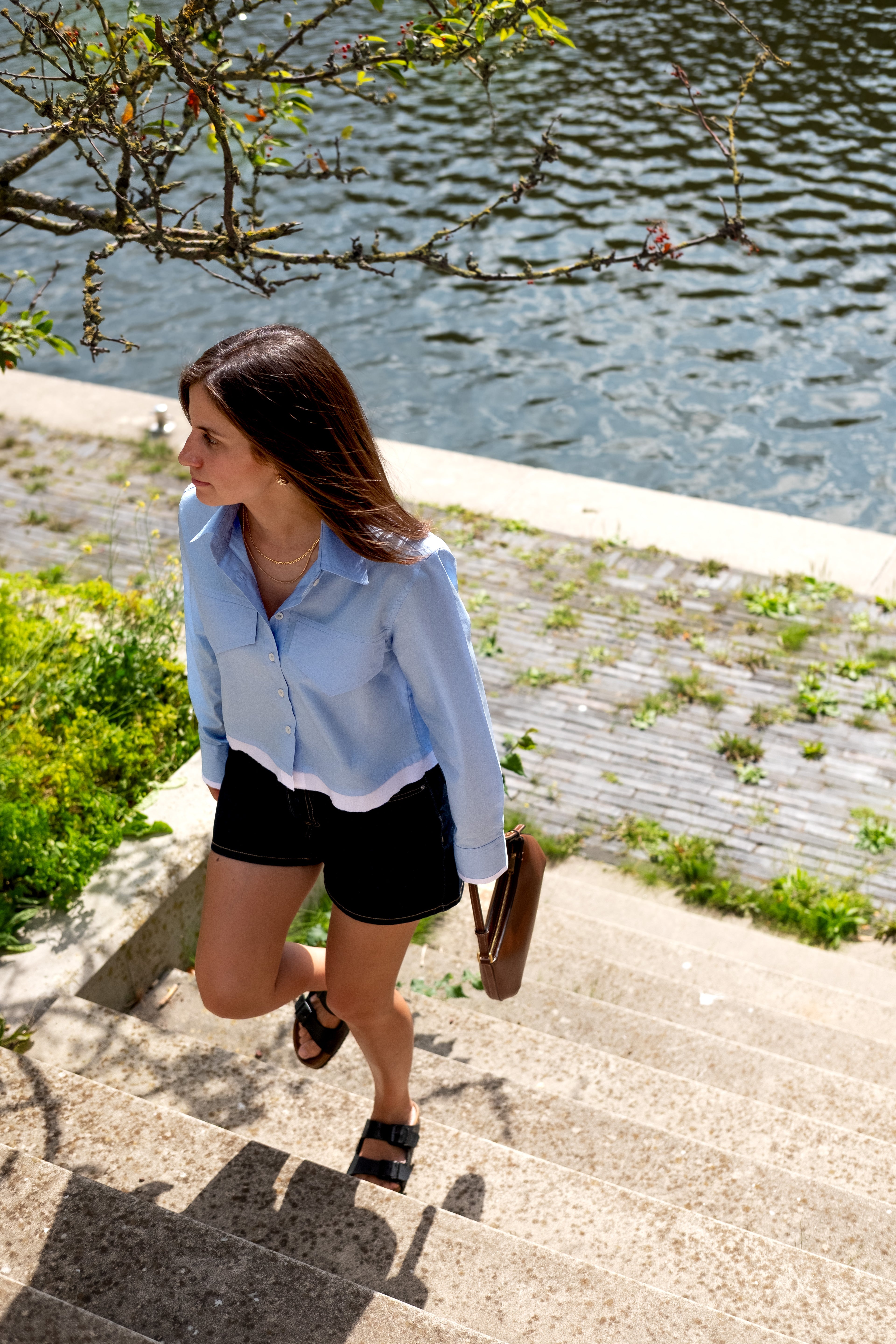 Blue white hem shirt